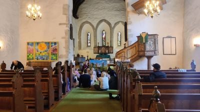 Gudsteneste i Vangen kyrkje