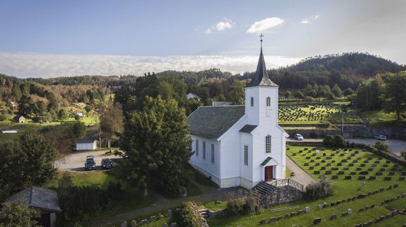 Ny kyrkje på Frekhaug - kva er ståa?
